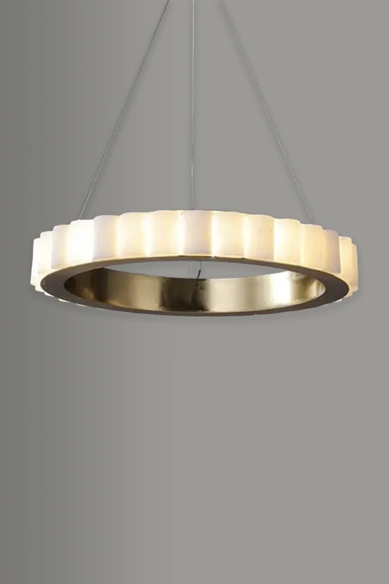 Islao Polished Alabaster Pendant Light